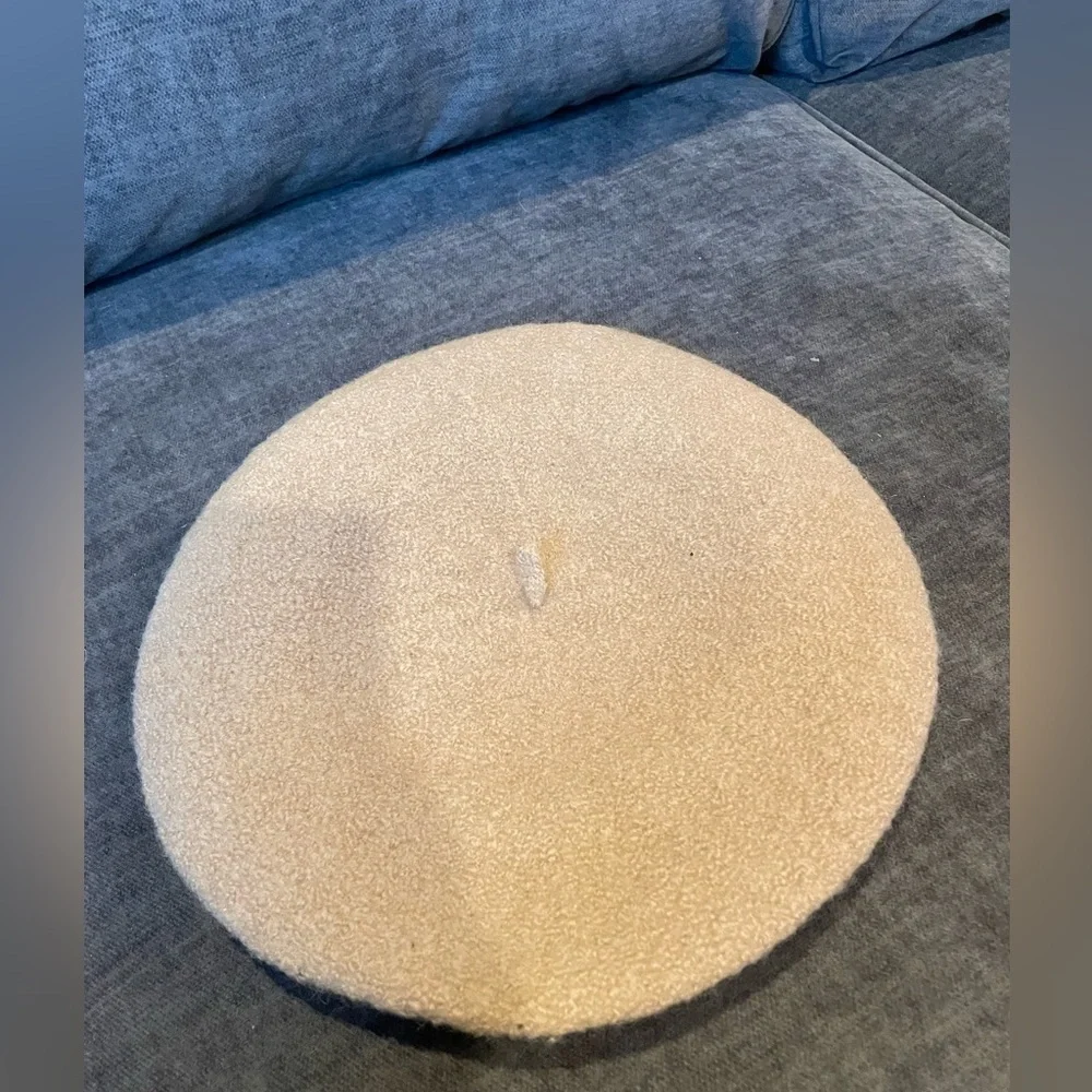 Betmar boiled wool beret with bow tan and brown